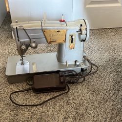 Antique Sewing Machine 
