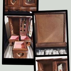 Vintage Quality Made Wooden Jewelry Box