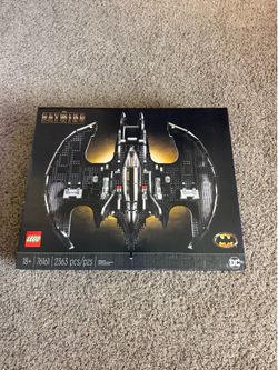 1989 Lego batwing