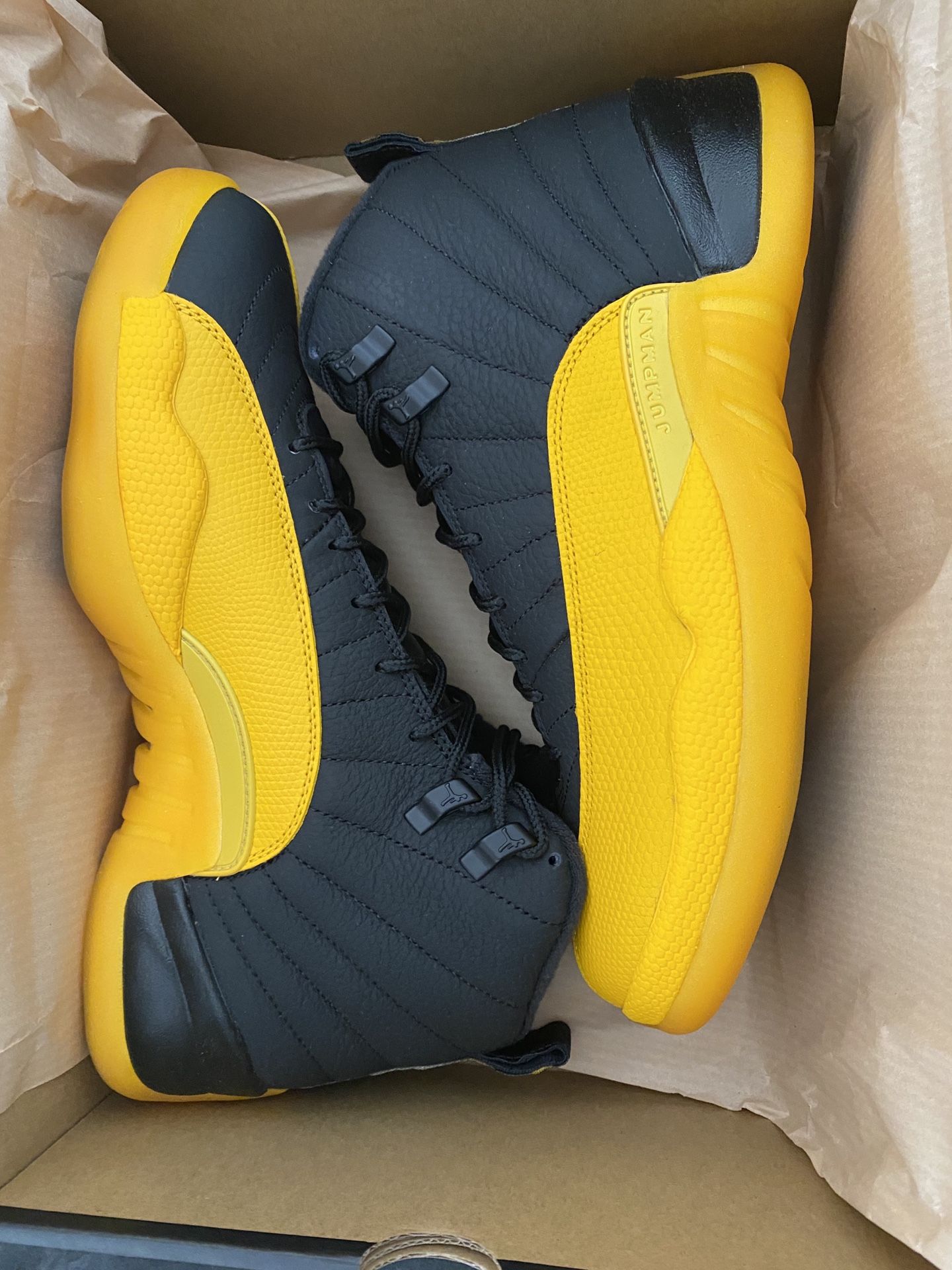 Jordan 12 Retro Black University Gold 100% Authentic