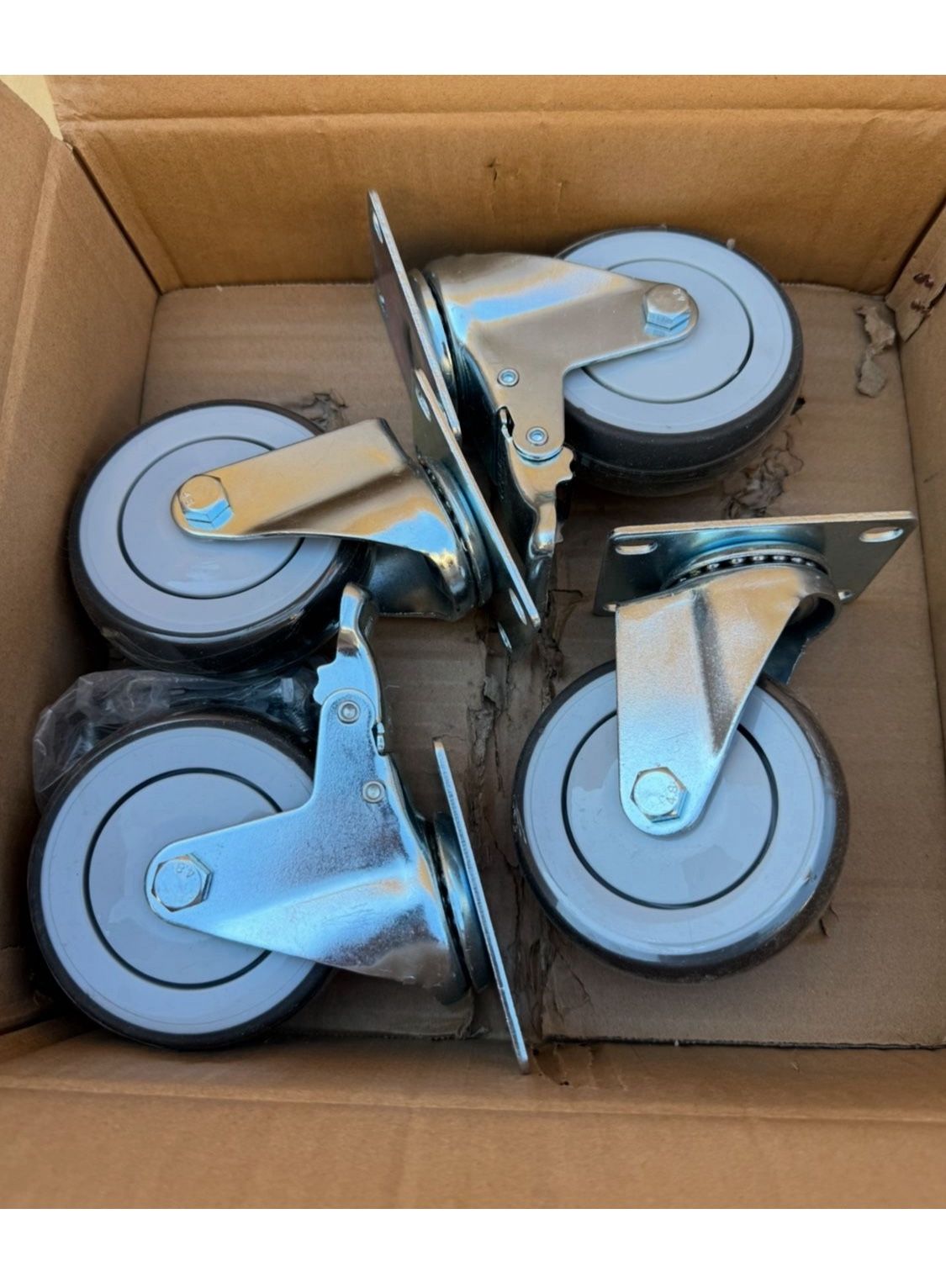 4 Inch Heavy Duty Swivel Casters with Brake Set of 4