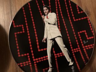 7 Collectible Elvis Plates Done By Bruce Emmit 