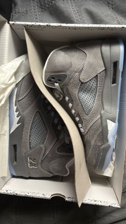 Jordan 5’s Wolf Grey