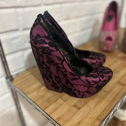 Pink Wedges Black Lace
