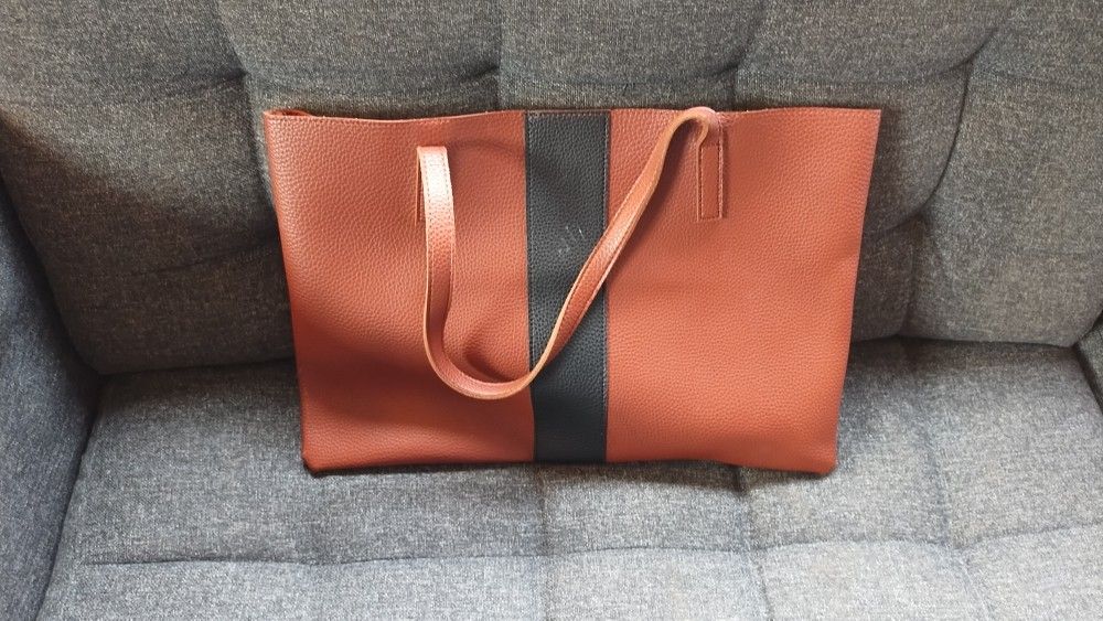 Vince Camuto Shoulder Bag