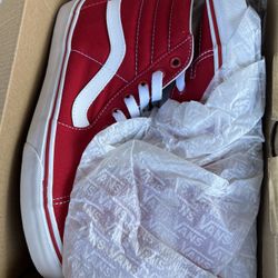 Vans red