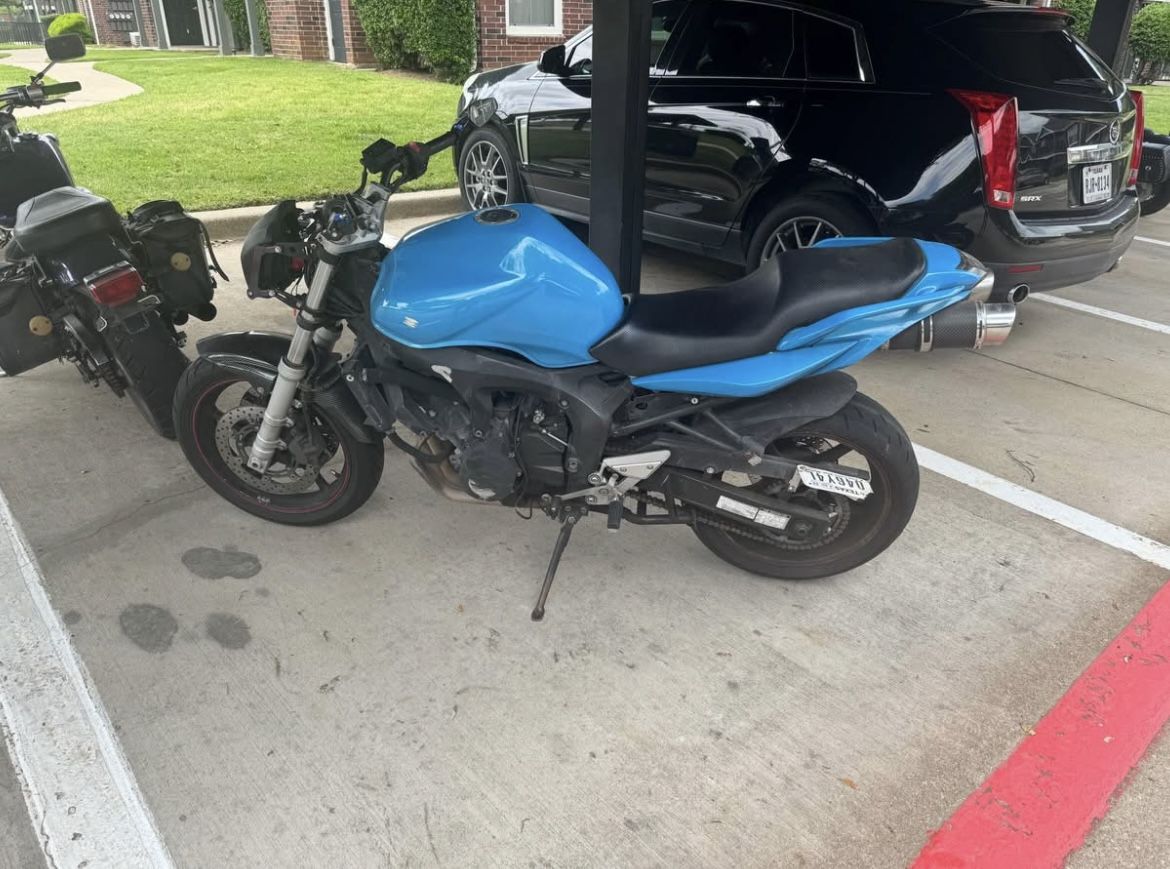 2006 Yamaha FZ6