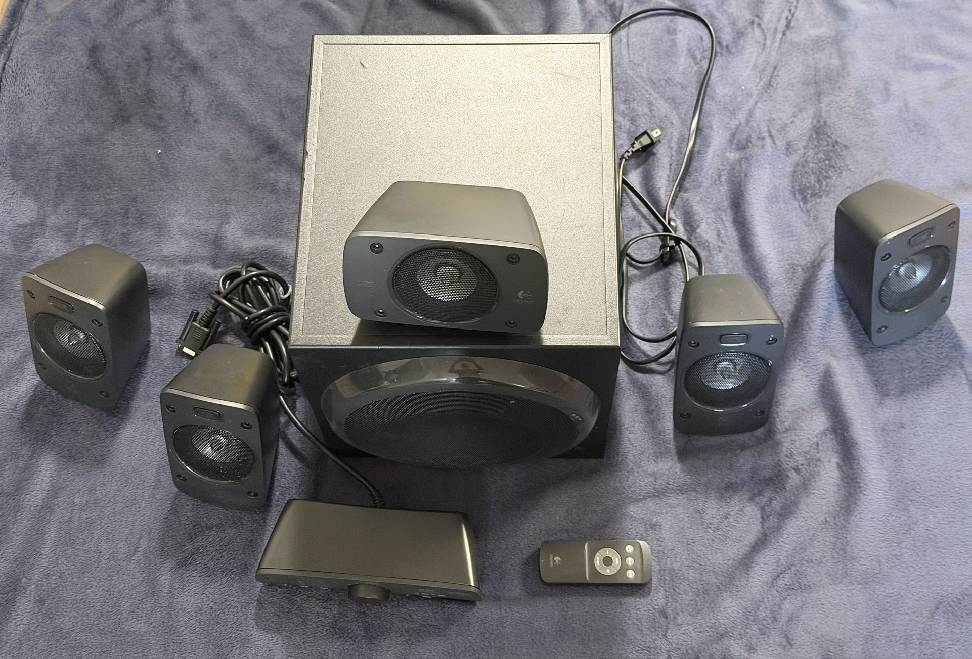 Logitech Z906 5.1 THX Certified Surround Sound System – Full Setup