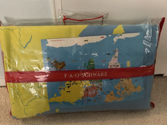 FAO Schwarz Giant World Map