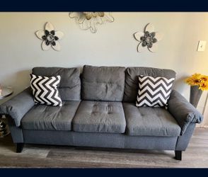 2 COUCH SET