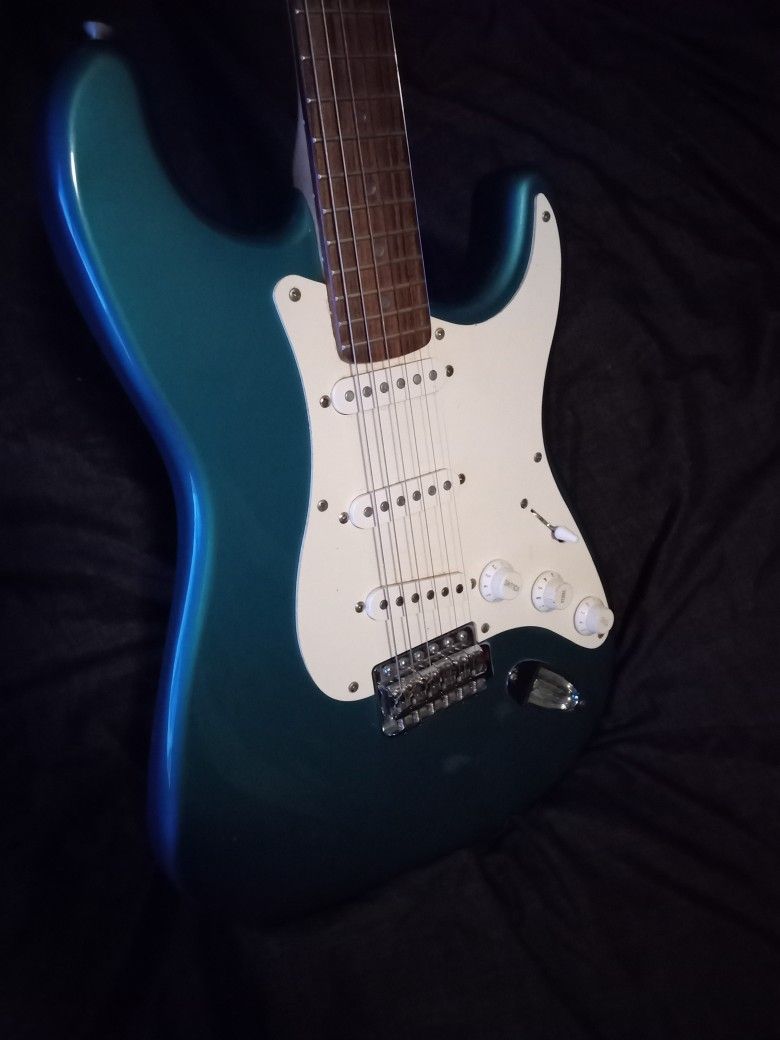 Fernandes Stratocaster Guitar