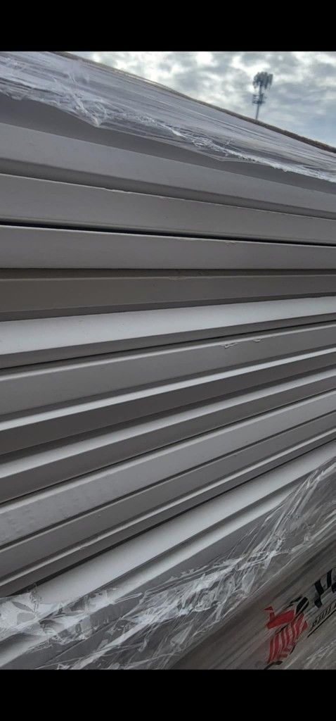 Shoemold pieces 12ft each