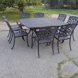 Patio Furniture Table and 8 Chairs