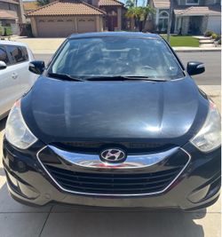 2011 HYUNDAI TUCSON LIMITED