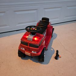 Radio Flyer Lights & Sounds Fire Truck For 2 *Great Bridge*