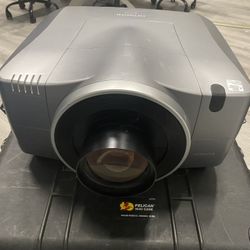 Hitachi projector