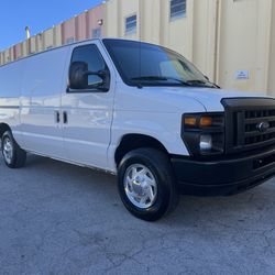 2010 Ford Van