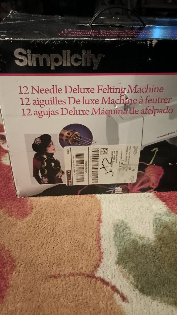 Simplicity Deluxe Felting Machine