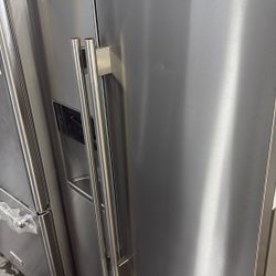 KitchenAid Side By Side Refrigerator 