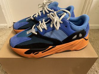 Yeezy 700 