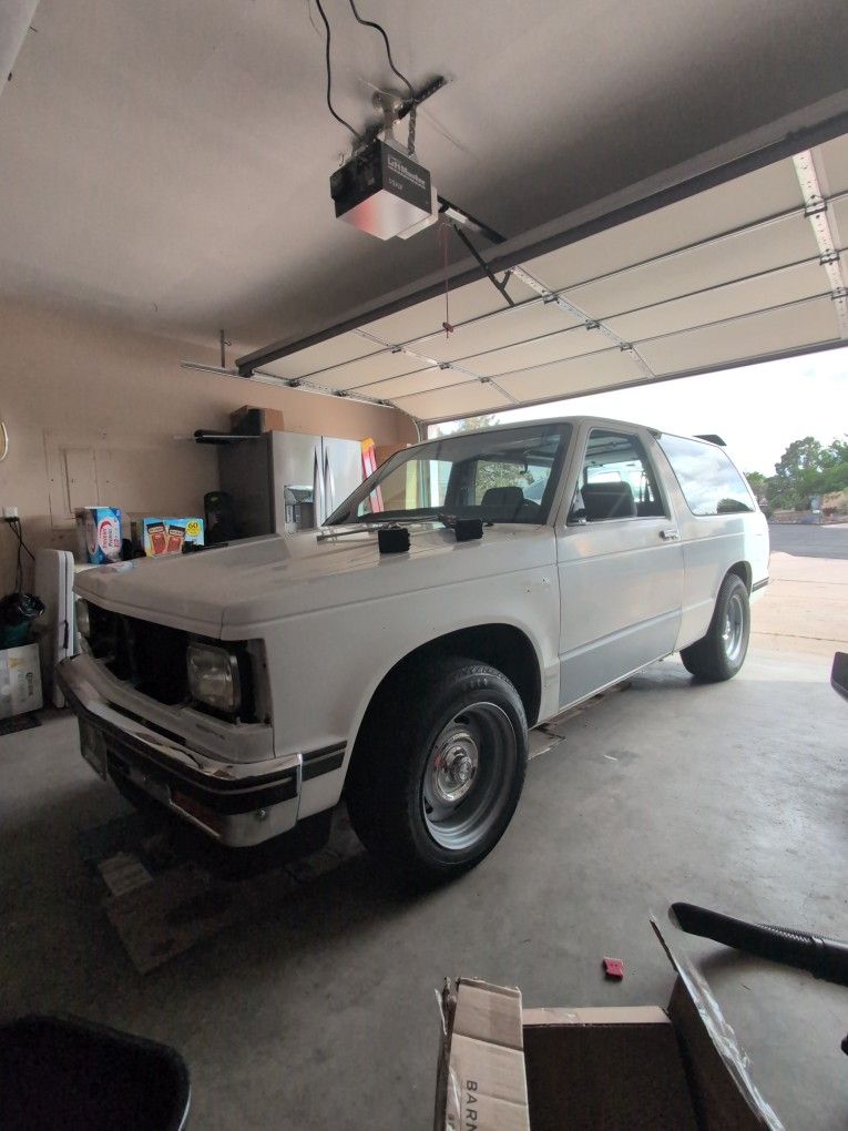 1984 Chevy S-10 Blazer Small Block V8