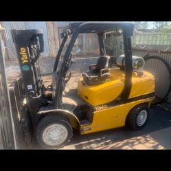 2013 Yale Forklift 