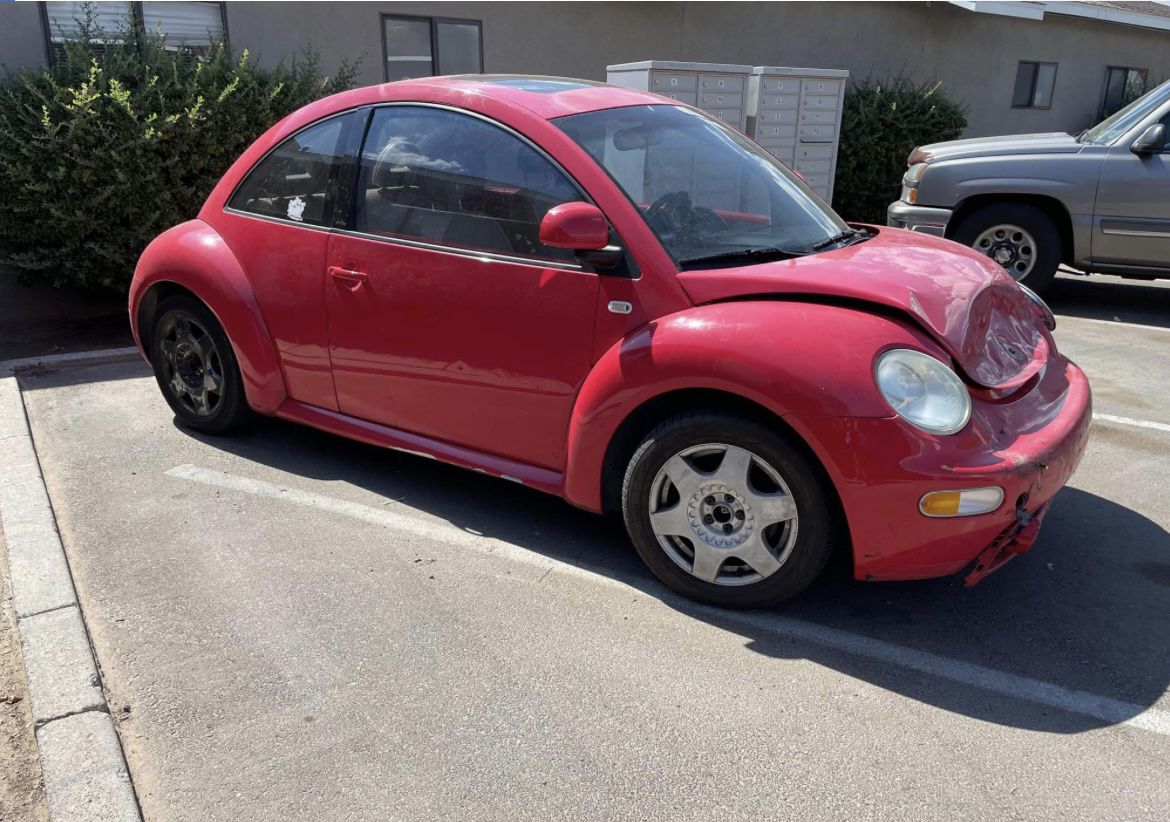 2000s Volkswagen Beetle 