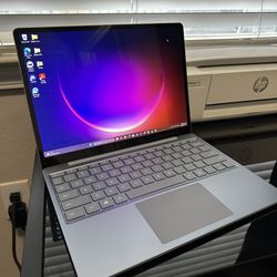 Microsoft Surface Laptop Go (1st Gen)