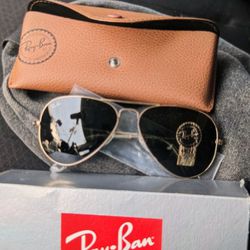 Rayban RB3025 Aviator Sunglasses Gold New In The Box 