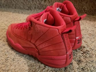 Gym Red 12s