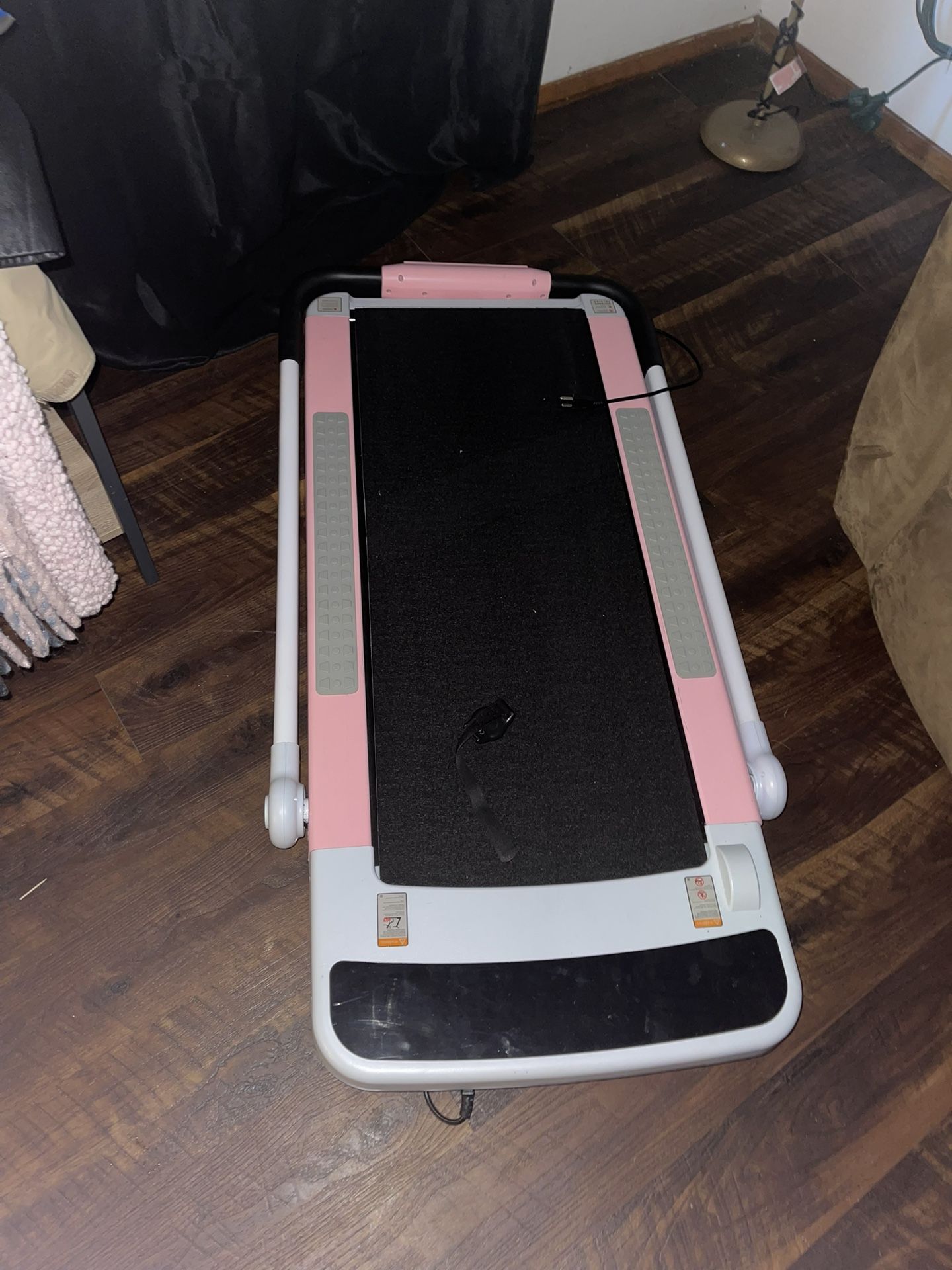 Flat Treadmill