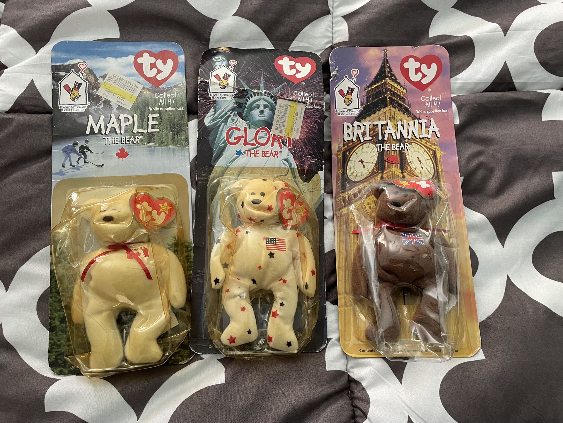 3 COLLECTIBLE BEANIE BABIES 