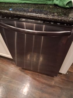 Frigidaire Built-In Dishwasher Black Stainless