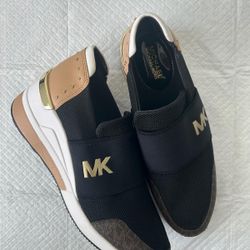 Michael Kors Félix Trainer Wedge Sneakers. Size 9.5. 