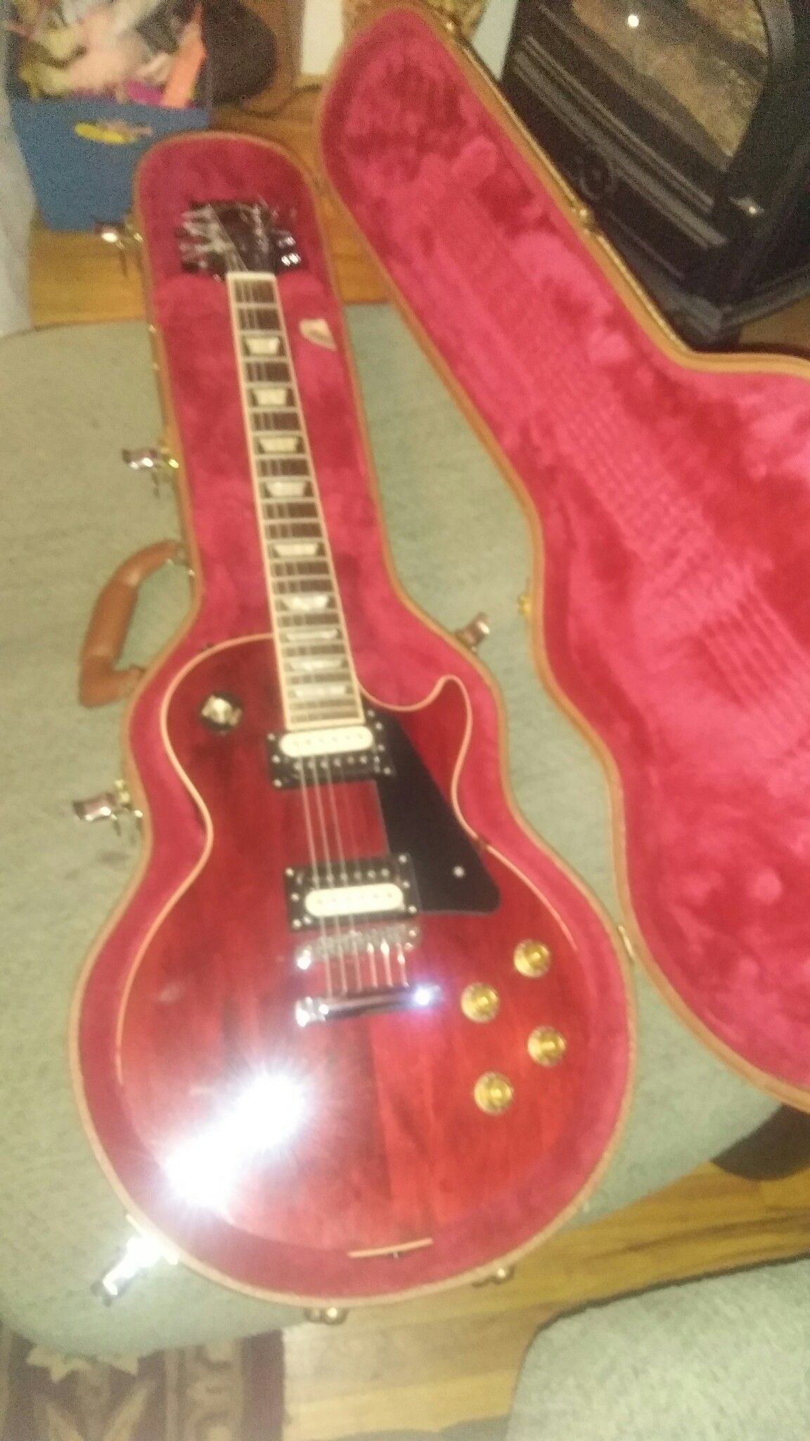 2013 traditional pro model Gibson les paul