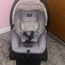 Evenflo Carseat