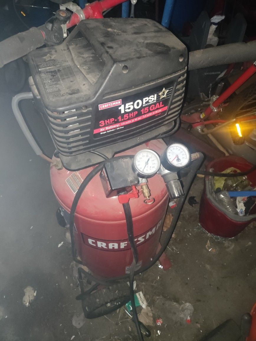 Craftsman 15 Gallon Vertical Compressor