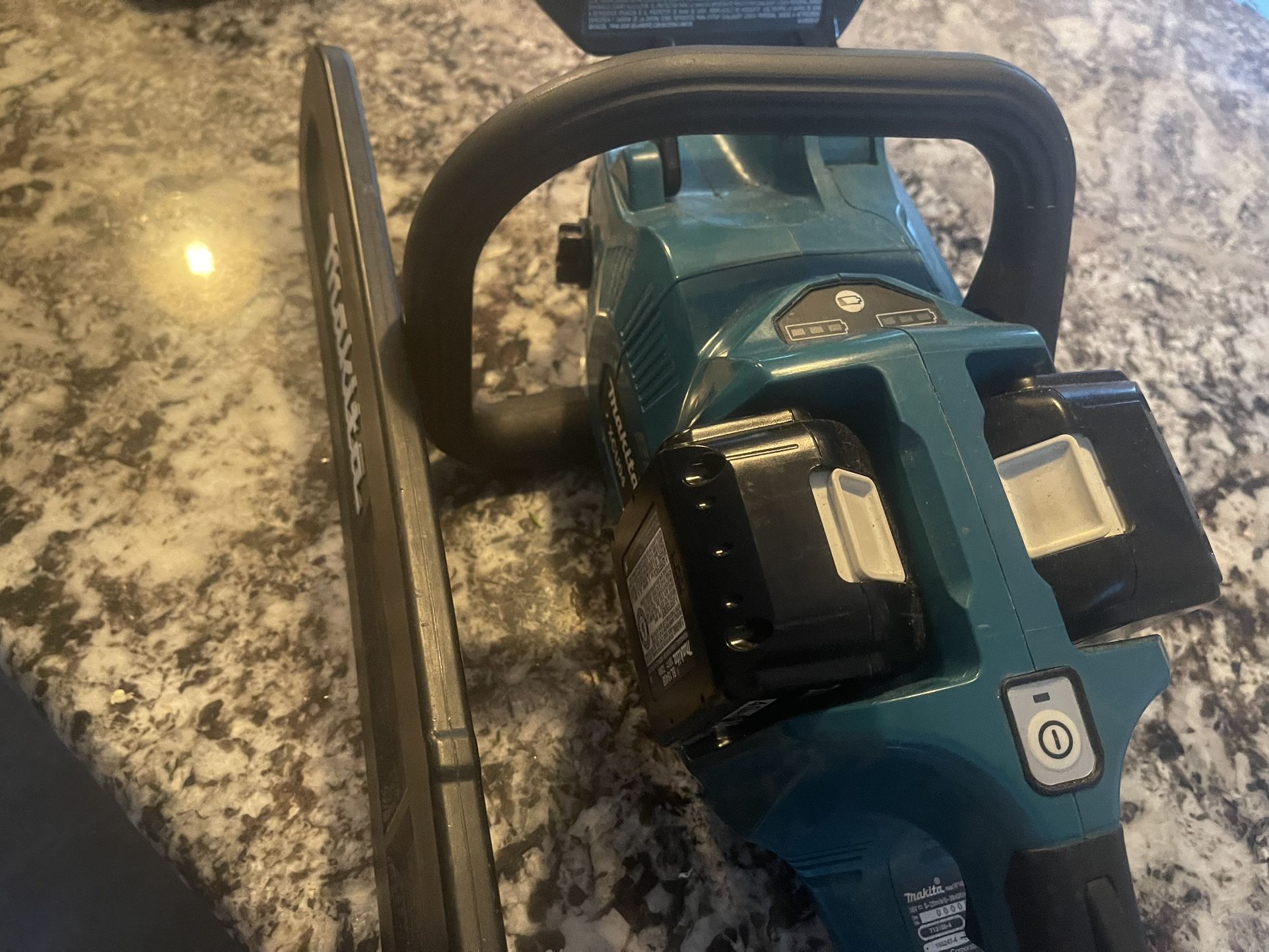  Makita Battery Chainsaw BL MOTOR