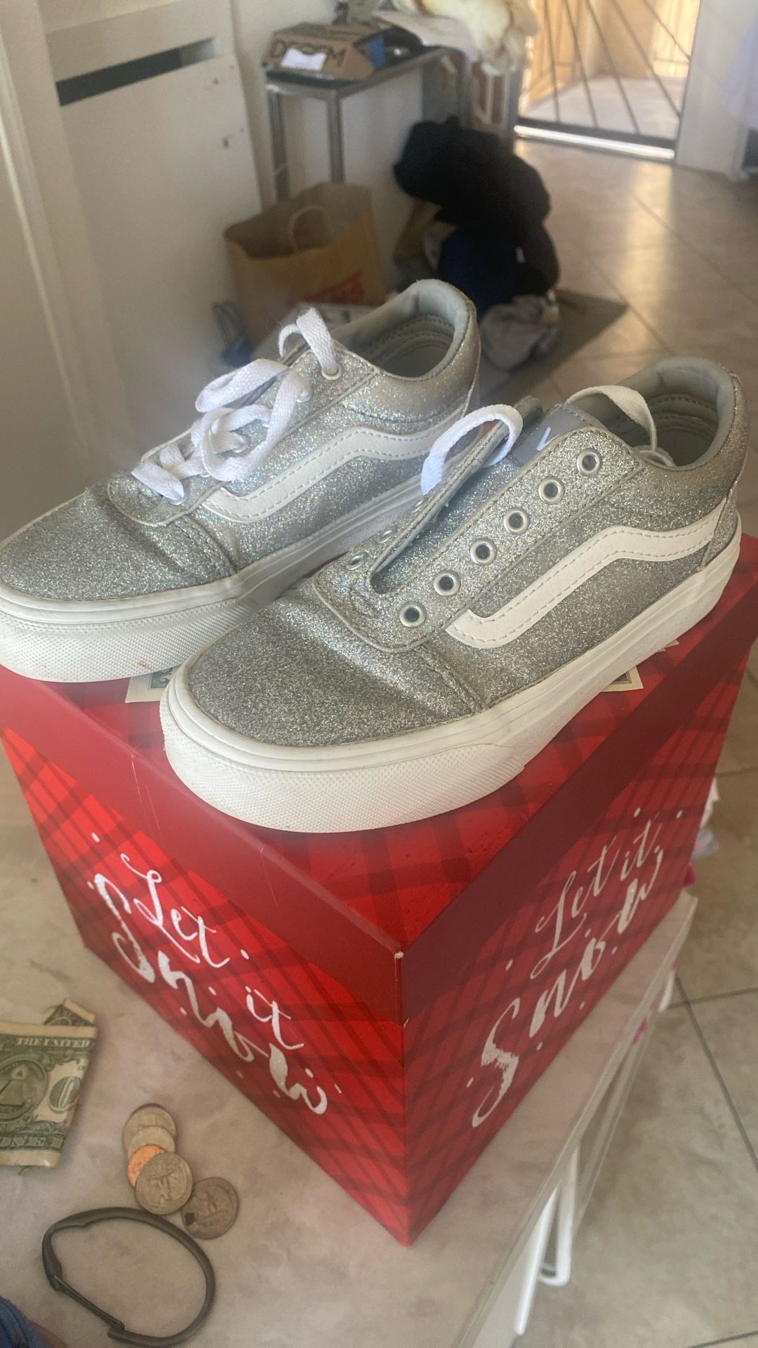 Girls Vans