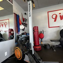 SKI-ROW Machine. 
