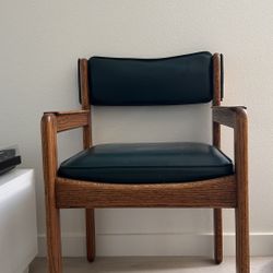 Armchair Lounge Chair 