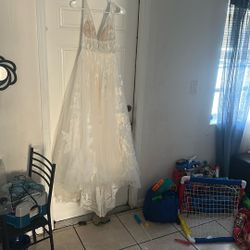 Selling My Wedding Dress For Only 1000$ I Bought It For 8k 