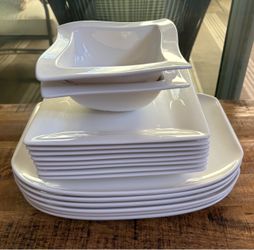 Villeroy  & Boch Dinnerware Set.   16 Pcs.