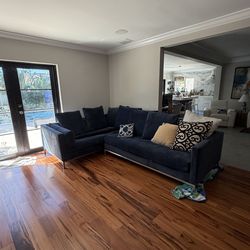 Z Gallerie Ventura Sofas