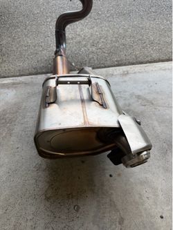 2025 Kawasaki ninja 650 exhaust/muffler assembly