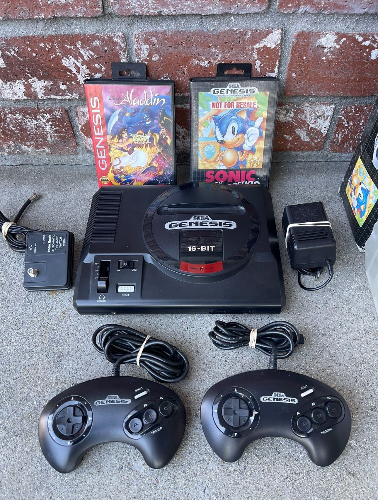 Sega genesis console 16 bit 