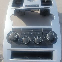 chrysler 300 dash bezel an climate control