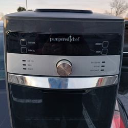 Pampered Chef  Muti Cooker/Air Fryer