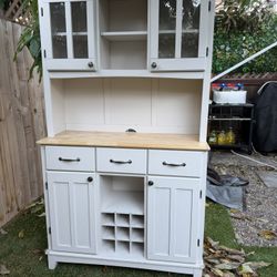 Hutch / Storage Cabinet