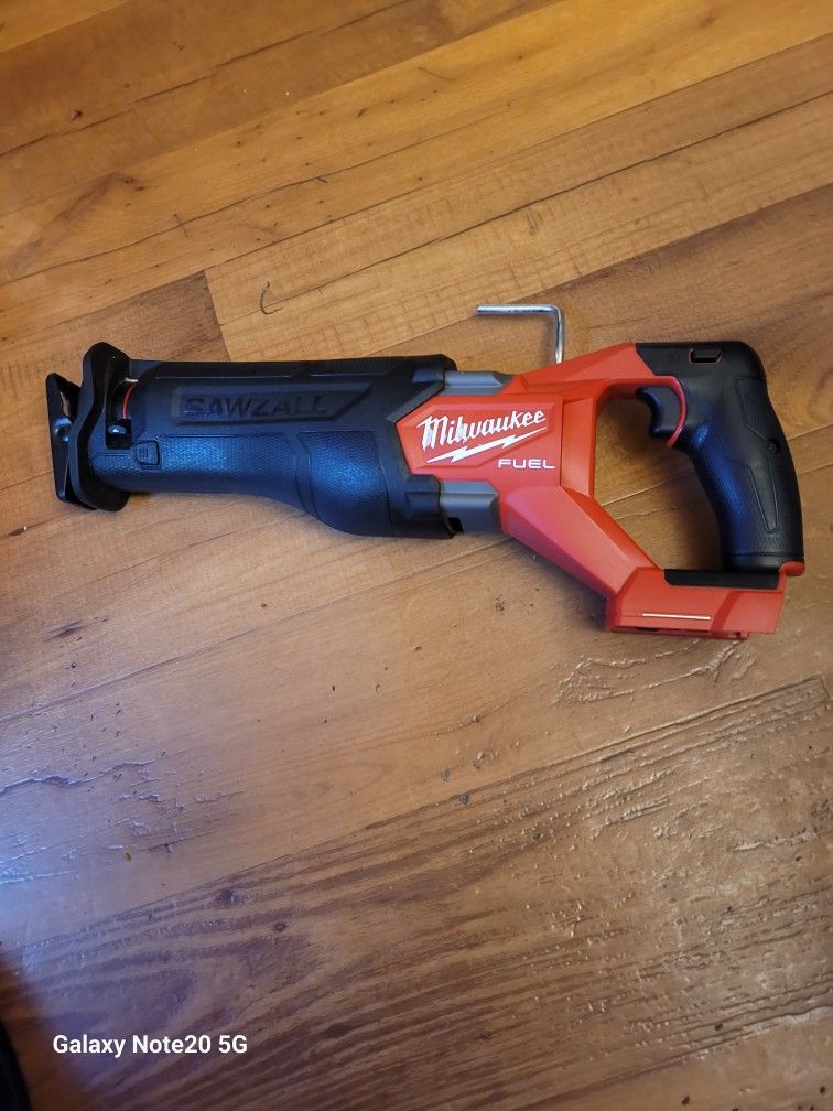 Jackzalsaw Fuel 18v